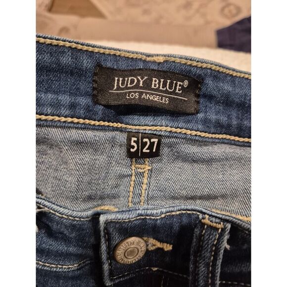 Judy Blue Women's Slim Fit Raw Hem Distressed Skinny Jeans 5/27 - Picture 4 of 9